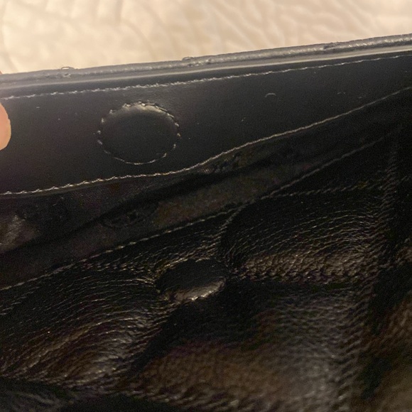 Tory Burch quilted purse - Picture 4 of 11